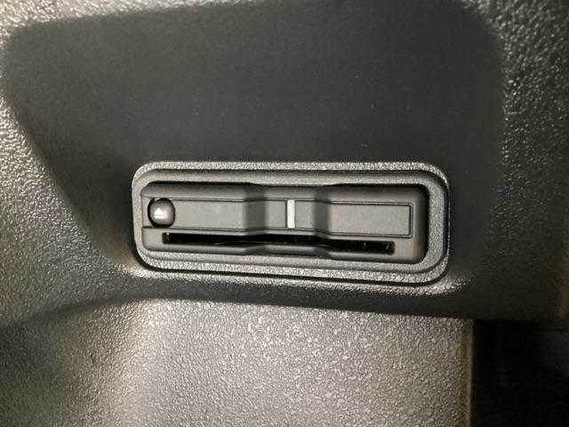 Ｎ－ＢＯＸカスタム ベースグレード　中古スタッドレスタイヤ、純正メモリーナビ、ドライブレコーダー前後装着＋ＥＴＣ付　当社デモカー（19枚目）