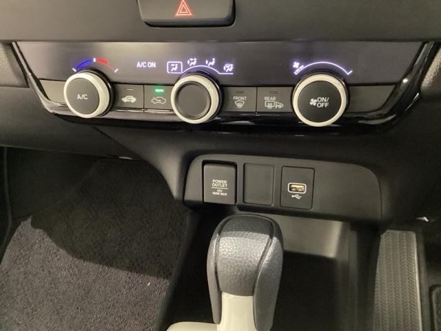 フィット ベーシック　光触媒抗菌消臭施工済（10枚目）