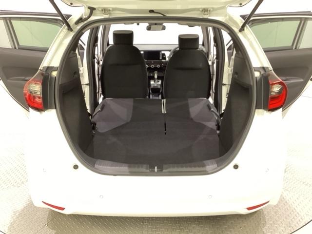 フィット ベーシック　光触媒抗菌消臭施工済（21枚目）