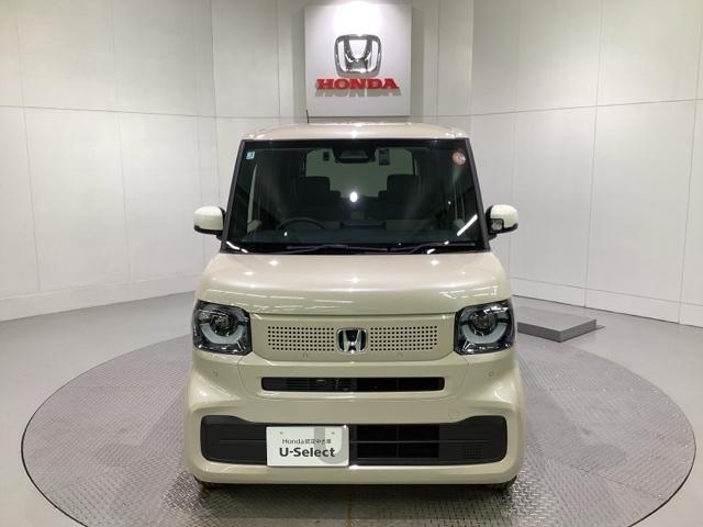 Ｎ－ＢＯＸ ファッションスタイル　中古スタッドレスタイヤ、純正メモリーナビ、ドライブレコーダー前後装着＋ＥＴＣ付　当社デモカー（4枚目）