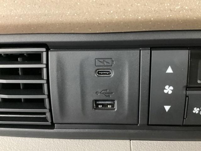 Ｎ－ＢＯＸ ファッションスタイル　中古スタッドレスタイヤ、純正メモリーナビ、ドライブレコーダー前後装着＋ＥＴＣ付　当社デモカー（13枚目）