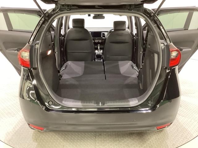 フィット ｅ：ＨＥＶホーム　当社レンタアップ　光触媒抗菌消臭施工済（22枚目）