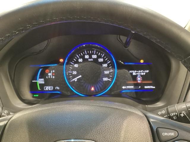 ヴェゼル ハイブリッドＸ・Ｌパッケージ　光触媒抗菌消臭施工済（10枚目）