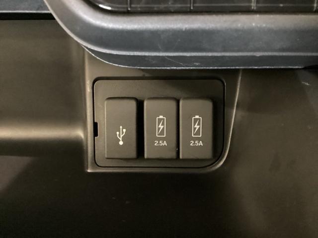 Ｎ－ＢＯＸカスタム Ｌターボスタイル＋ブラック　いまコレ＋新品・フロアカーペットマット付　光触媒抗菌消臭施工済（12枚目）