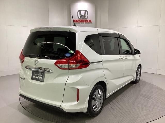 【Ｈｏｎｄａ認定中古車Ｕ−Ｓｅｌｅｃｔ】　は３つの安心をお約束します。　１　Ｈｏｎｄａのプロが整備した安心。２　第三者機関がチェックした安心。　３　購入後もＨｏｎｄａが保証する安心。