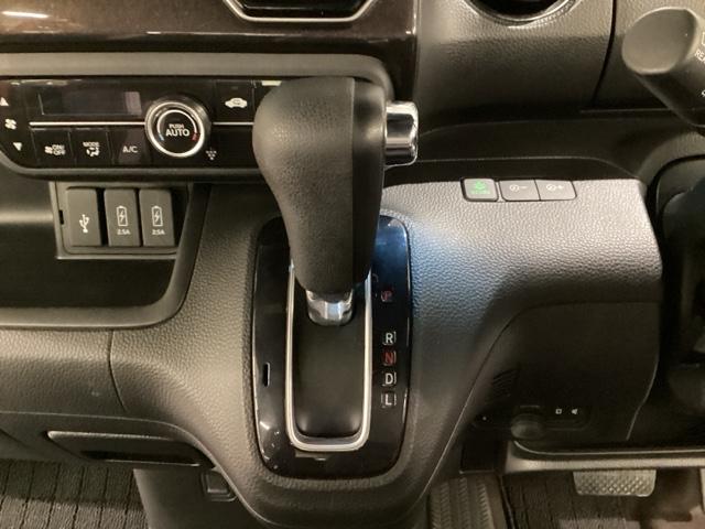 N-BOXカスタム G・Lホンダセンシング いまコレ+新品・フロアカーペットマット付 光触媒抗菌消臭施工済(10枚目)