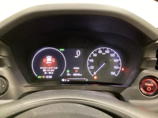 ヴェゼル ｅ：ＨＥＶＺ　いまコレ＋新品・フロアカーペットマット付　光触媒抗菌消臭施工済（14枚目）