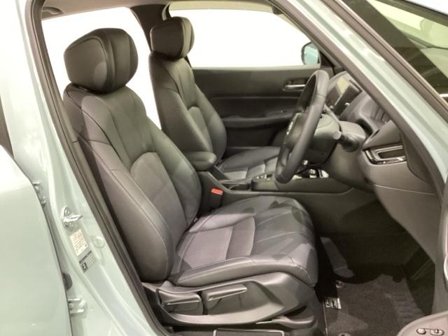 フィット ｅ：ＨＥＶリュクス　光触媒抗菌消臭施工済（20枚目）