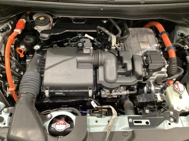 フィット ｅ：ＨＥＶリュクス　光触媒抗菌消臭施工済（24枚目）