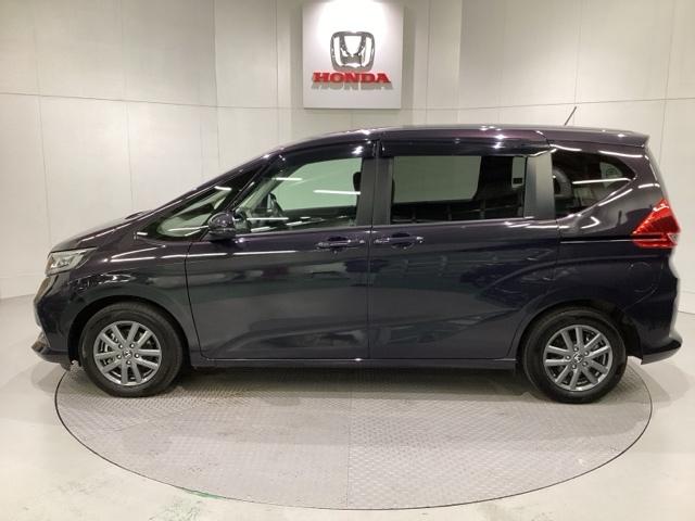 フリード+ハイブリッド ハイブリッドG 光触媒抗菌消臭施工済(4枚目)