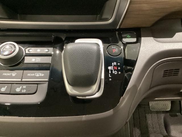 フリード+ハイブリッド ハイブリッドG 光触媒抗菌消臭施工済(8枚目)