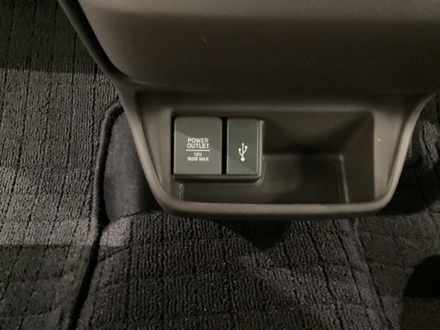 フリード+ハイブリッド ハイブリッドG 光触媒抗菌消臭施工済(16枚目)