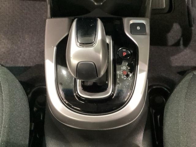 フィットハイブリッド Fコンフォートエディション いまコレ+新品・フロアカーペットマット付 光触媒抗菌消臭施工済(10枚目)