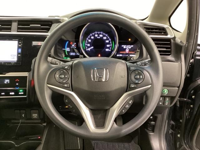 フィットハイブリッド Fコンフォートエディション いまコレ+新品・フロアカーペットマット付 光触媒抗菌消臭施工済(13枚目)