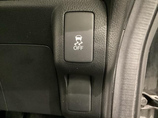 N-BOXカスタム G・ターボパッケージ 光触媒抗菌消臭施工済(13枚目)