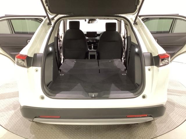 ヴェゼル e:HEVX いまコレ+新品・フロアカーペットマット付 ドライブレコーダー前後装備車 光触媒抗菌消臭施工済(26枚目)