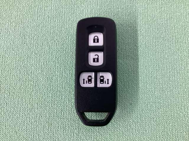 Ｎ－ＢＯＸ Ｇ・ターボＬパッケージ　いまコレ＋新品・フロアカーペットマット付　光触媒抗菌消臭施工済（14枚目）