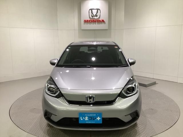 フィット ｅ：ＨＥＶホーム　いまコレ＋新品・リモコンエンジンスターター付／ＥＴＣ車載器／純正メモリーナビ／光触媒抗菌消臭施工済（7枚目）