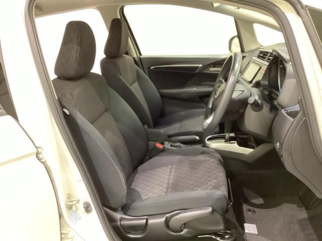 フィット 13G・Lパッケージ 社外ナビ/バックカメラ/ETC/光触媒抗菌消臭施工済(19枚目)