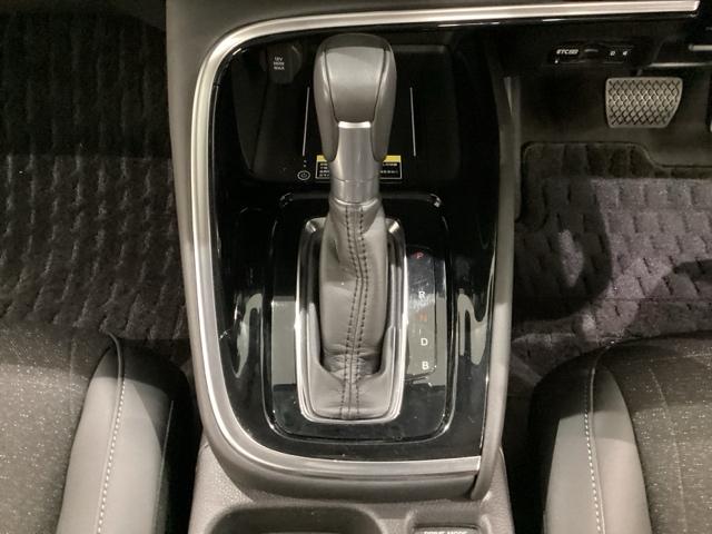 ヴェゼル e:HEVZ 純正メモリーナビ/バックカメラ/ETC/ワイヤレス充電・Qi/シートヒーター/光触媒抗菌消臭施工済(12枚目)