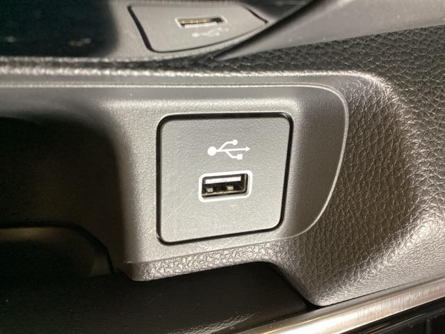 ヴェゼル e:HEVZ 純正メモリーナビ/バックカメラ/ETC/ワイヤレス充電・Qi/シートヒーター/光触媒抗菌消臭施工済(15枚目)