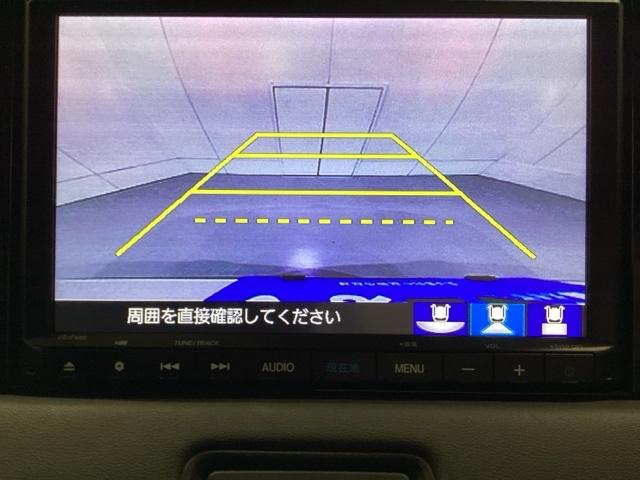 ヴェゼル ｅ：ＨＥＶＺ　いまコレ＋新品・フロアカーペットマット／純正メモリーナビ／バックカメラ／ＥＴＣ／ＵＳＢ／Ｂｌｕｅｔｏｏｔｈ接続／光触媒抗菌消臭施工済（11枚目）