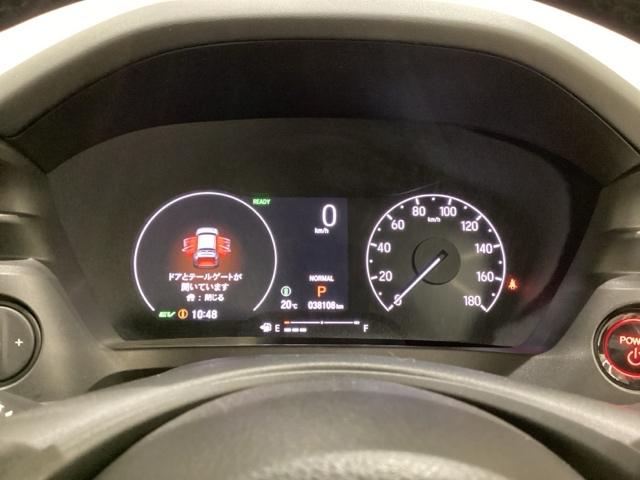 ヴェゼル ｅ：ＨＥＶＺ　いまコレ＋新品・フロアカーペットマット／純正メモリーナビ／バックカメラ／ＥＴＣ／ＵＳＢ／Ｂｌｕｅｔｏｏｔｈ接続／光触媒抗菌消臭施工済（16枚目）