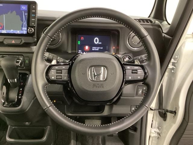 N-BOXカスタム ターボコーディネートスタイル 中古スタッドレスタイヤ、純正メモリーナビ、ドライブレコーダー前後装着+ETC付 当社デモカー(18枚目)