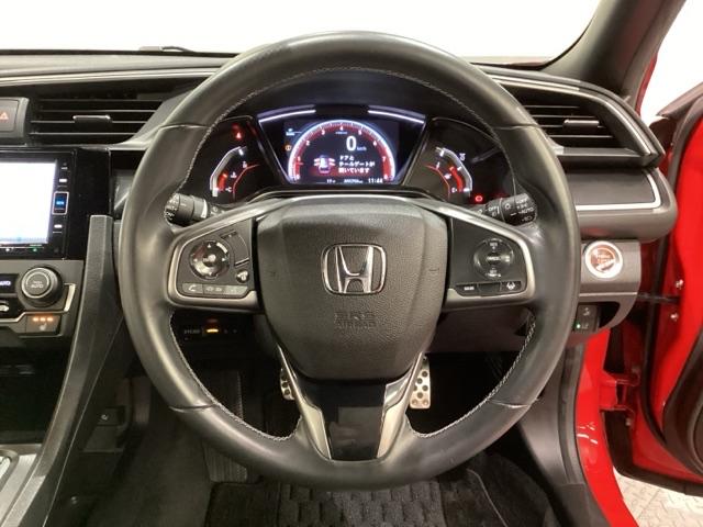 シビック ハッチバック　純正メモリーナビ／バックカメラ／ＥＴＣ／いまコレ＋新品・フロアカーペットマット付　光触媒抗菌消臭施工済（16枚目）