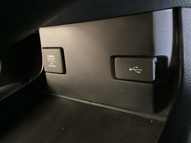 シビック ハッチバック　純正メモリーナビ／バックカメラ／ＥＴＣ／いまコレ＋新品・フロアカーペットマット付　光触媒抗菌消臭施工済（20枚目）