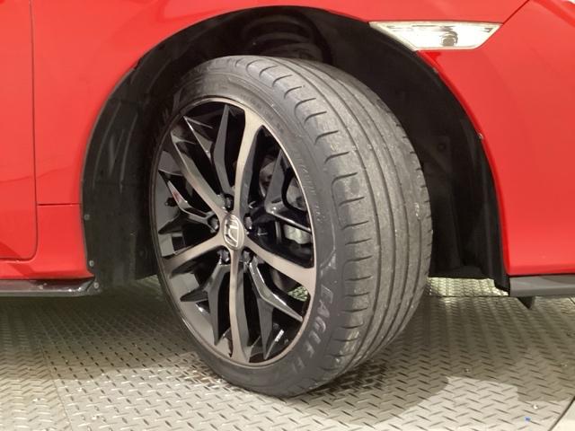 シビック ハッチバック　純正メモリーナビ／バックカメラ／ＥＴＣ／いまコレ＋新品・フロアカーペットマット付　光触媒抗菌消臭施工済（26枚目）