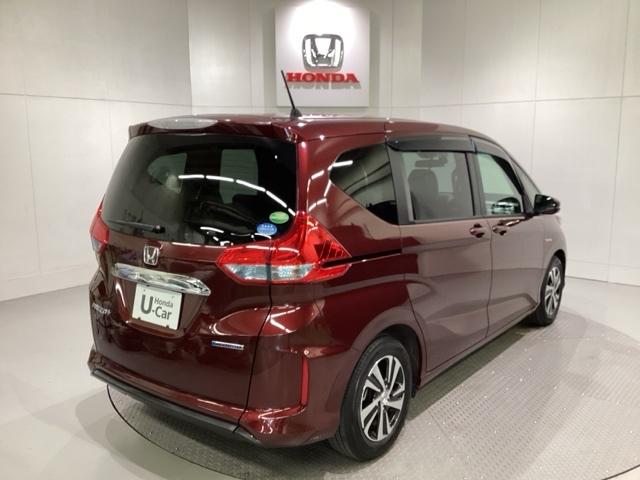 フリード＋ハイブリッド ハイブリッドＥＸ　リモコンエンジンスターター付　ドライブレコーダー装備車　光触媒抗菌消臭施工済（6枚目）