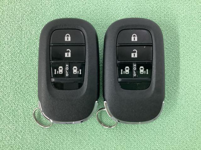 N-BOX ベースグレード 中古スタッドレスタイヤ/当社デモカー/純正メモリーナビ/バックカメラ/ETC/ドライブレコーダー前後/USB/Bluetooth接続/フルセグTV(19枚目)