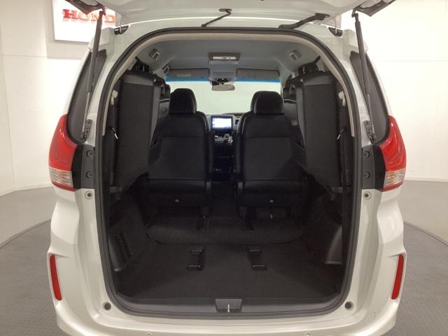 フリードハイブリッド ハイブリッド・Ｇホンダセンシング　純正メモリーナビ／リア席モニター／シートヒーター／バックカメラ／ＥＴＣ／ＵＳＢ／Ｂｌｕｅｔｏｏｔｈ接続／フルセグＴＶ光触媒抗菌消臭施工済（24枚目）