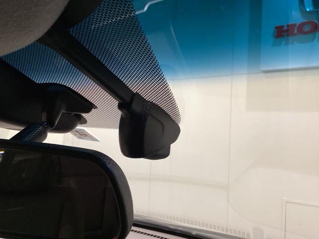 フリードハイブリッド ハイブリッド・Gホンダセンシング 純正メモリーナビ/バックカメラ/フロントドラレコ/ETC/光触媒抗菌消臭施工済(18枚目)