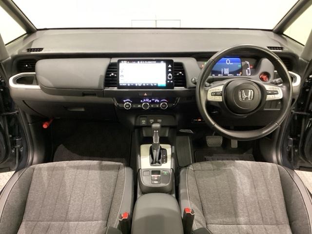 フィット e:HEVホーム 純正メモリーナビ/バックカメラ/ETC/前後ドライブレコーダー/いまコレ+新品・フロアカーペットマット付 光触媒抗菌消臭施工済(10枚目)