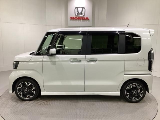 N-BOXカスタム G・Lターボホンダセンシング いまコレ+新品・フロアカーペットマット付/純正メモリーナビ/バックカメラ/ETC/USB/フルセグTV/Bluetooth接続/光触媒抗菌消臭施工済(7枚目)