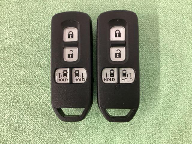 N-BOXカスタム G・Lターボホンダセンシング いまコレ+新品・フロアカーペットマット付/純正メモリーナビ/バックカメラ/ETC/USB/フルセグTV/Bluetooth接続/光触媒抗菌消臭施工済(16枚目)