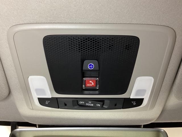 ヴェゼル ｅ：ＨＥＶＺ　純正ナビ／前後ドライブレコーダー／ＥＴＣ車載器／シートヒーター／光触媒抗菌消臭施工済（10枚目）