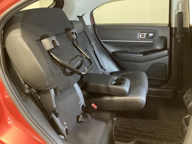 ヴェゼル ｅ：ＨＥＶＺ　純正ナビ／前後ドライブレコーダー／ＥＴＣ車載器／シートヒーター／光触媒抗菌消臭施工済（27枚目）