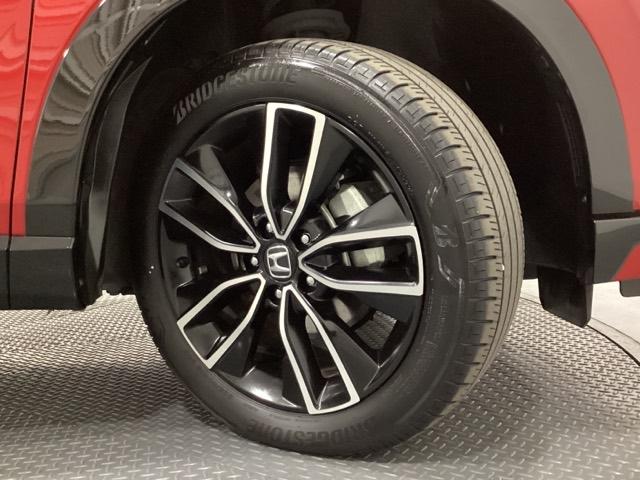 ヴェゼル ｅ：ＨＥＶＺ　純正ナビ／前後ドライブレコーダー／ＥＴＣ車載器／シートヒーター／光触媒抗菌消臭施工済（32枚目）