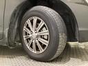 精悍なデザインのアルミホイール（社外品）を装備しています。足元を引き立てて、美しいボディラインを一層引き締めてくれています。