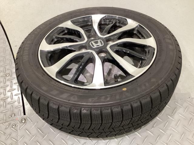 Ｎ－ＢＯＸカスタム ベースグレード　中古スタッドレスタイヤ、純正メモリーナビ、ドライブレコーダー前後装着＋ＥＴＣ付　当社デモカー（3枚目）