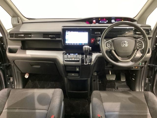 ステップワゴンスパーダ スパーダホンダセンシング　光触媒抗菌消臭施工済（4枚目）