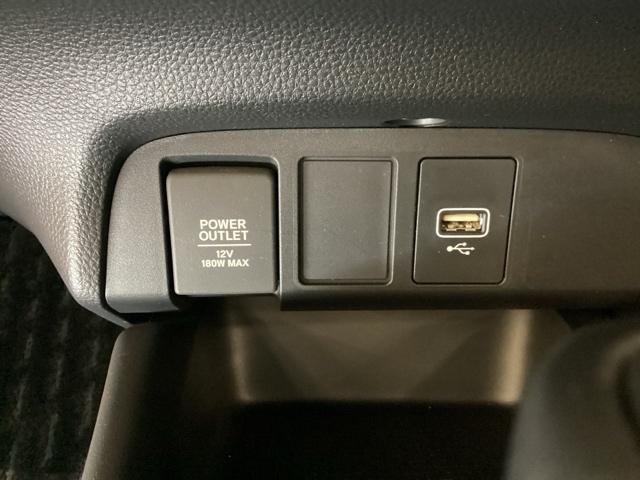 フィット e:HEVホーム 光触媒抗菌消臭施工済(18枚目)