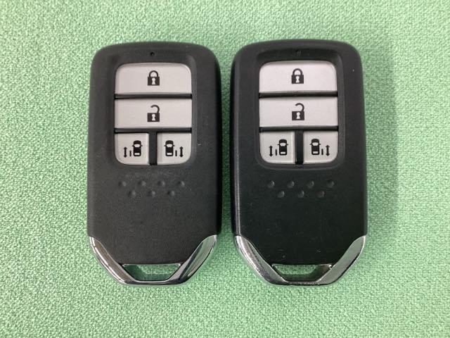 オデッセイ アブソルート・20thアニバーサリーパッケージ 光触媒抗菌消臭施工済(12枚目)