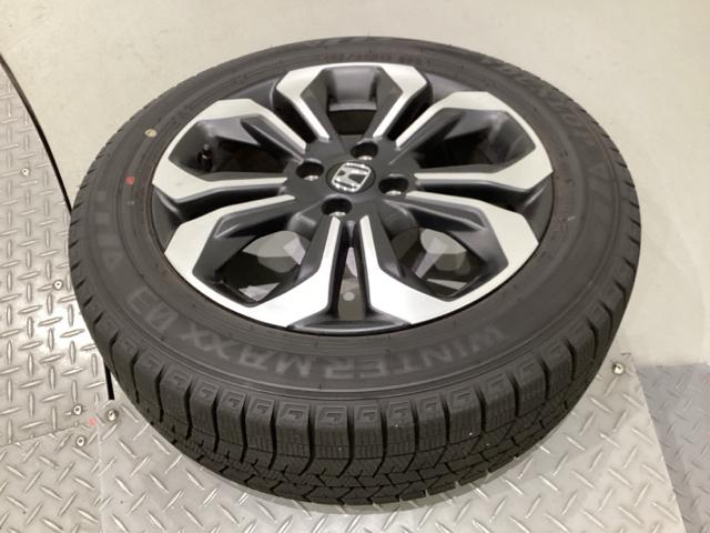 フィット クロスター　純正メモリーナビ、中古スタッドレスタイヤ、ドライブレコーダー前後装着＋ＥＴＣ付　当社デモカー（3枚目）