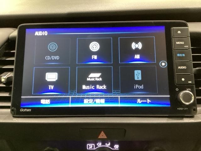 フィット クロスター　純正メモリーナビ、中古スタッドレスタイヤ、ドライブレコーダー前後装着＋ＥＴＣ付　当社デモカー（9枚目）