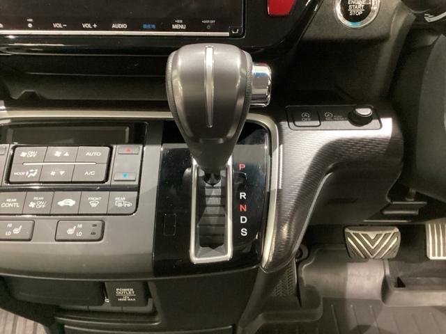 ステップワゴンスパーダ スパーダ・クールスピリットホンダセンシング　光触媒抗菌消臭施工済（9枚目）