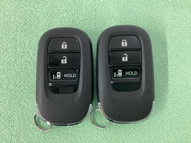 Ｎ－ＢＯＸ ベースグレード　中古スタッドレスタイヤ、純正メモリーナビ、ドライブレコーダー前後装着＋ＥＴＣ付　当社デモカー（16枚目）